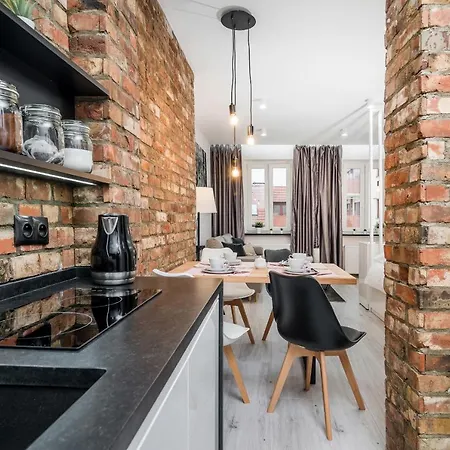 Wrocloft By Renters Apartament *